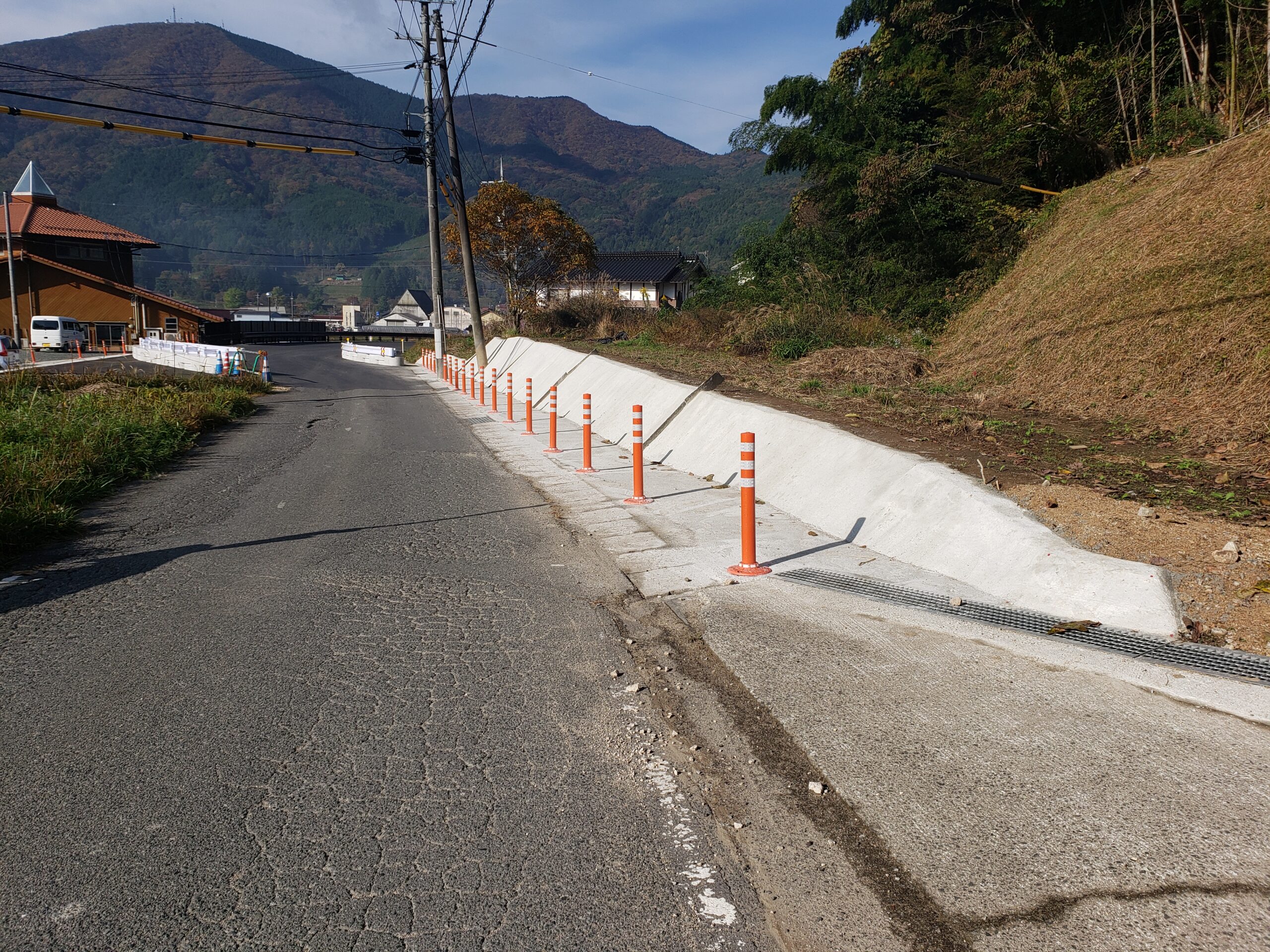 道路改良未完成区域への歩道設置完了
